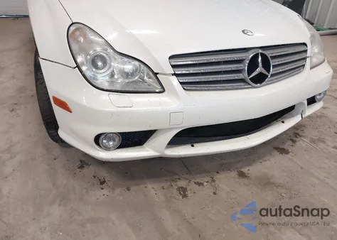 2008 Mercedes-Benz Cls 550 из США, поврежденный, VIN WDDDJ72XX8A130056